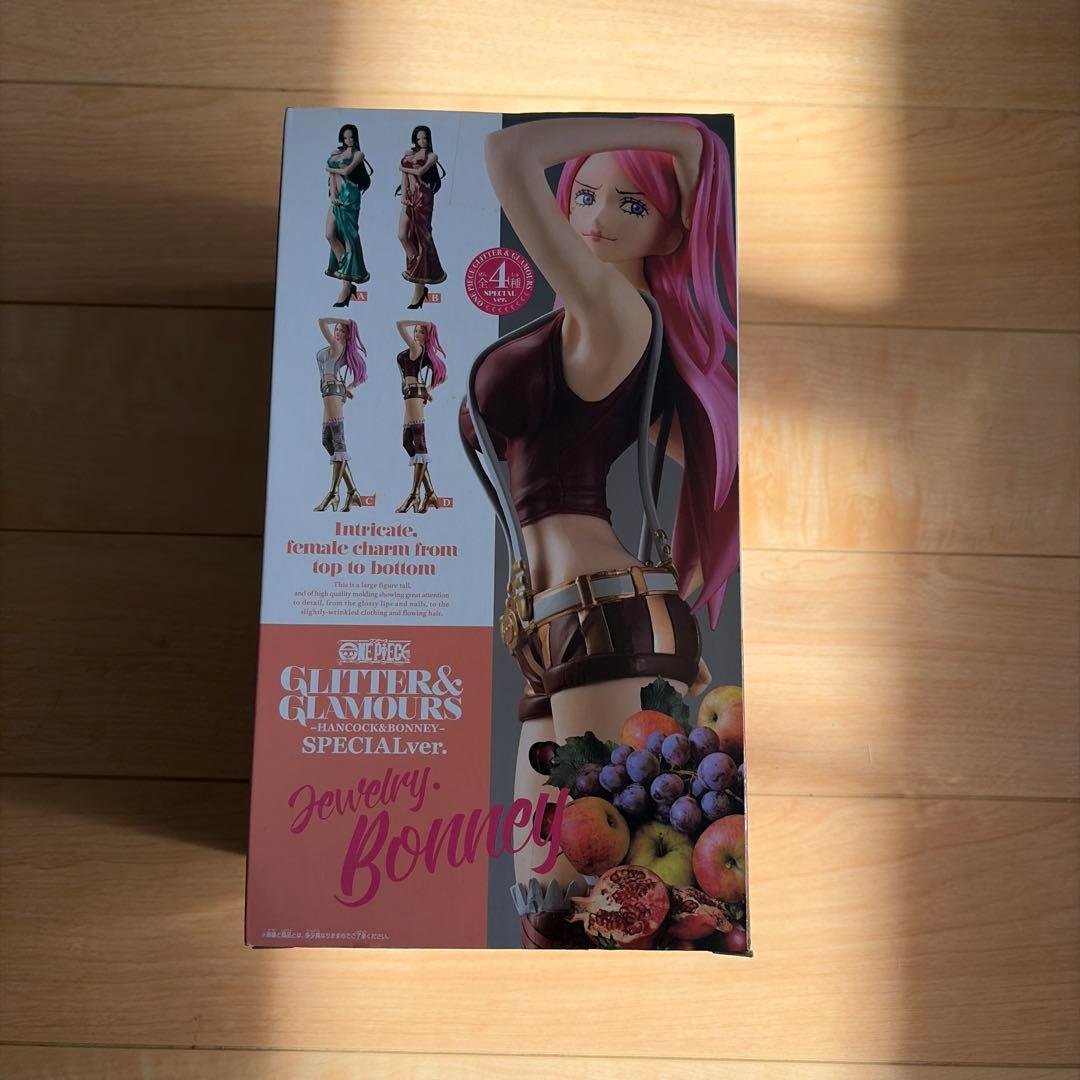 BANPRESTO One Piece GLITTER&GLAMOURS Jewelry Bonney — Figurine Prize
